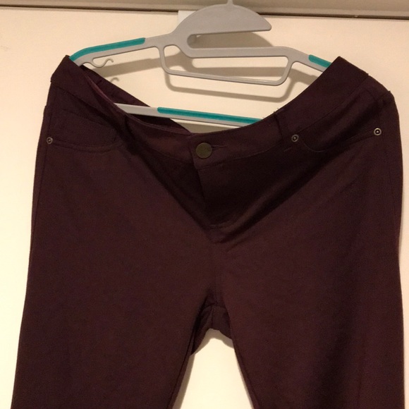 Maroon Stretch Pants - Picture 2 of 6